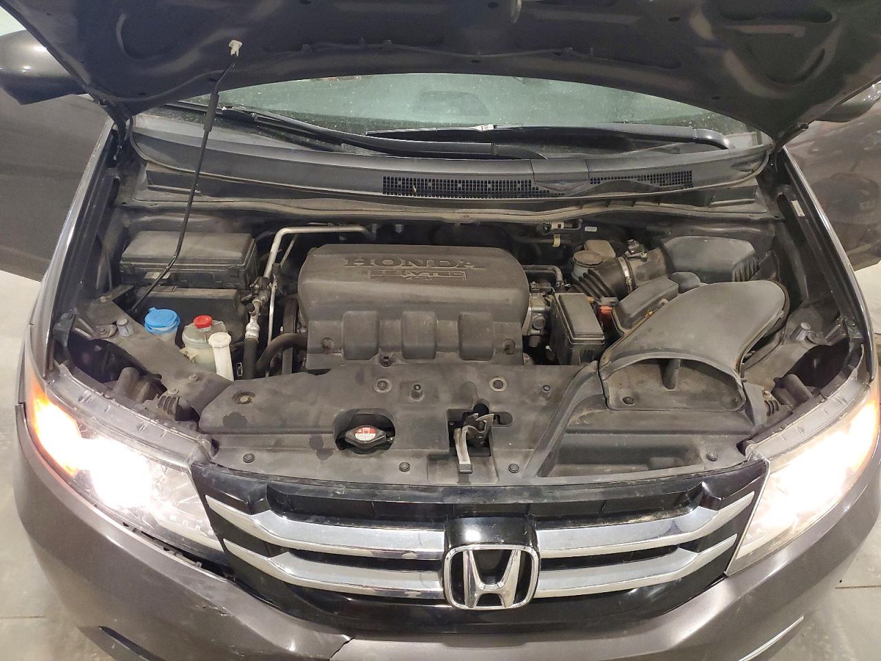 2016 HONDA ODYSSEY SE photo 23