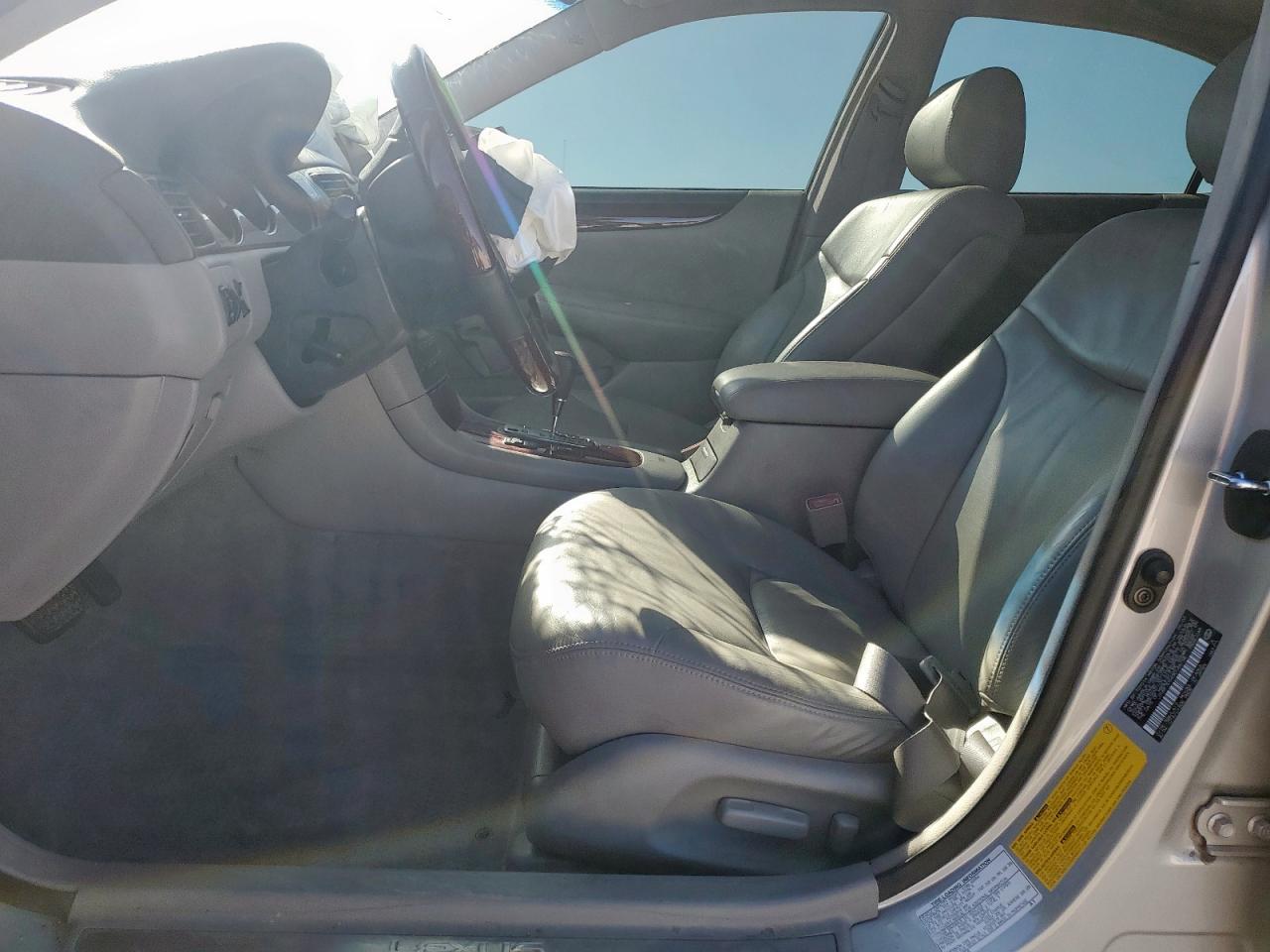2003 LEXUS ES 300 photo 7
