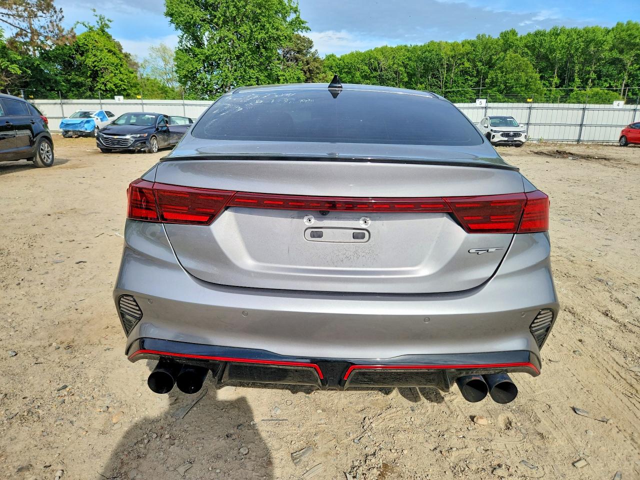 2024 KIA FORTE GT photo 11