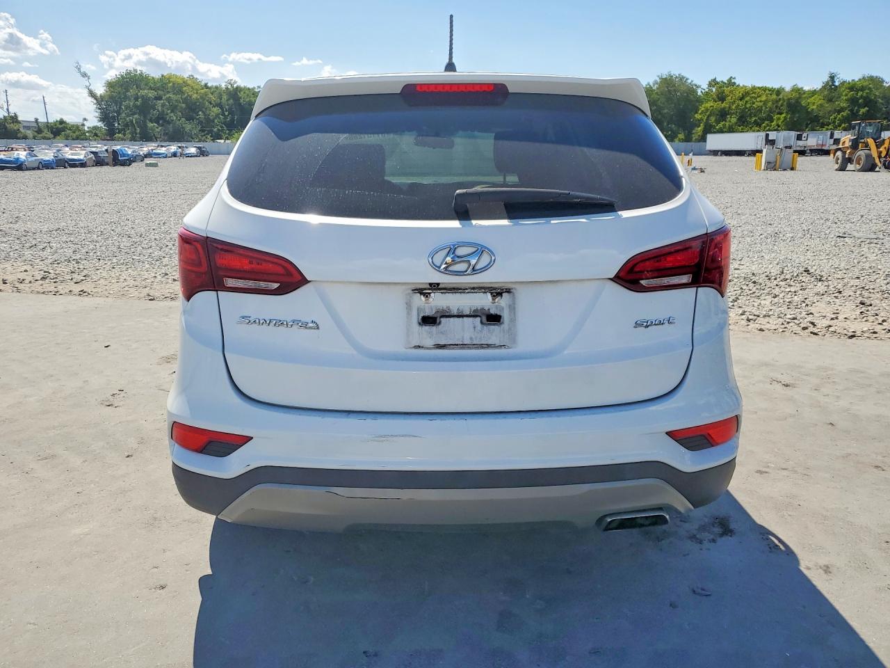 2018 HYUNDAI SANTA FE SPORT 2.4L photo 11