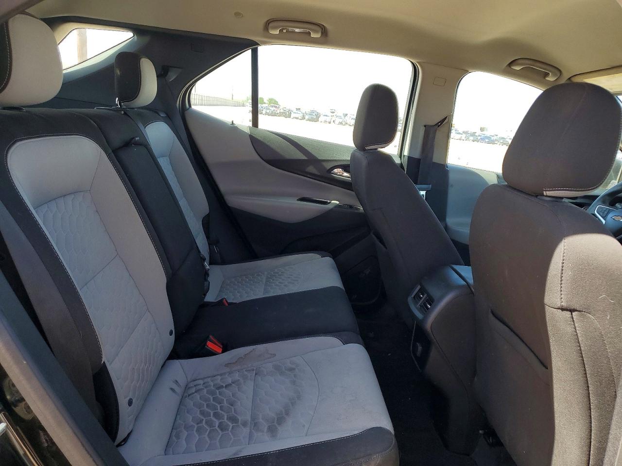 2018 CHEVROLET EQUINOX LS photo 11