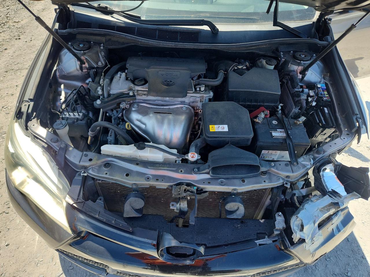 2017 TOYOTA CAMRY SE photo 31