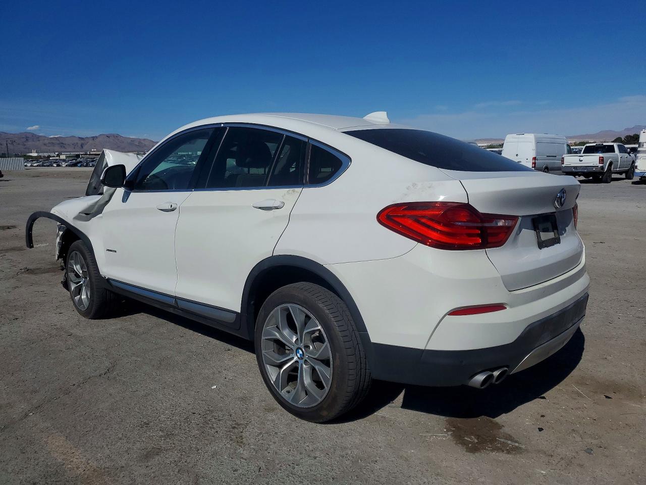 2015 BMW X4 XDRIVE28I photo 3