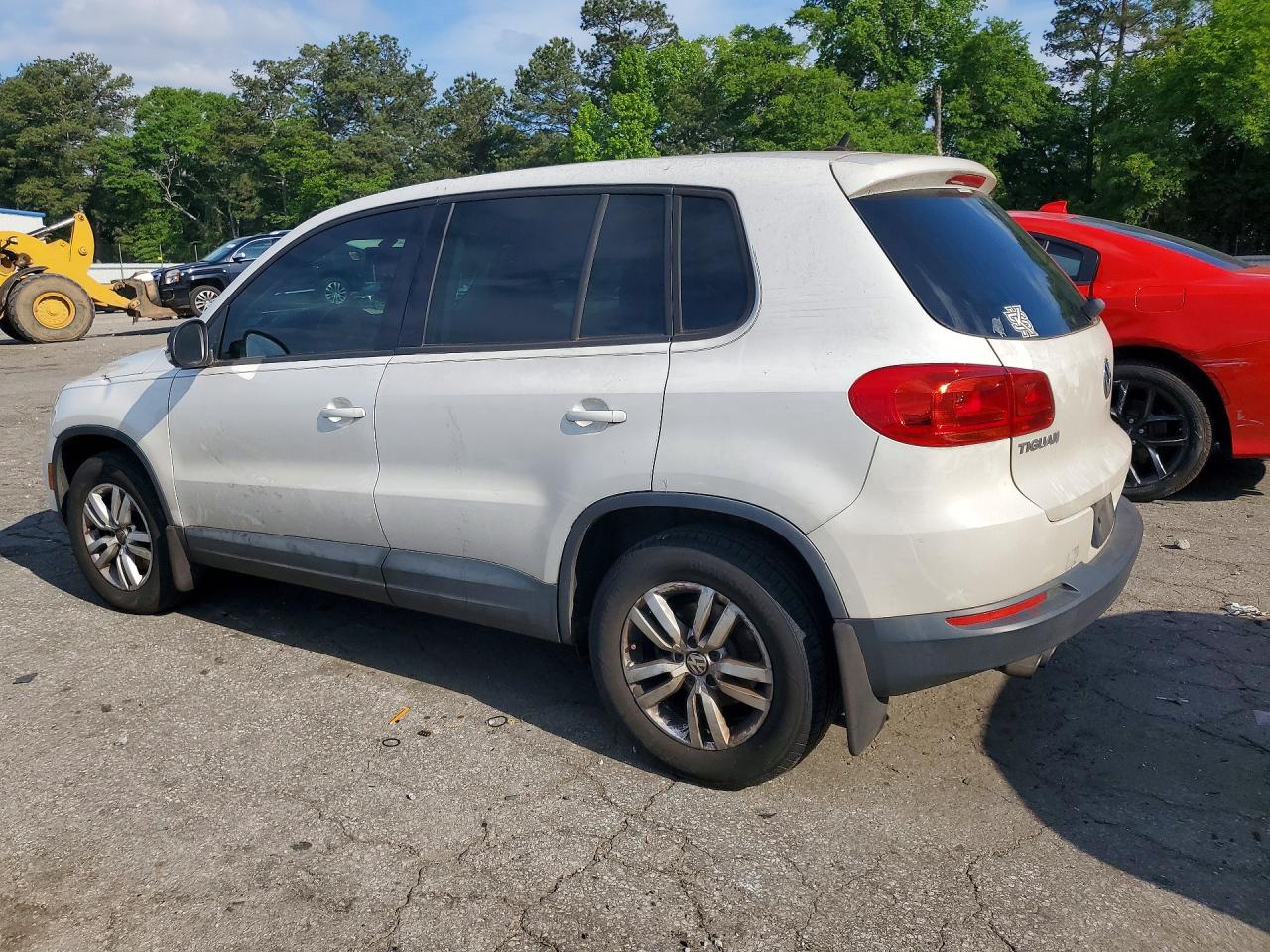 2013 VOLKSWAGEN TIGUAN S photo 3