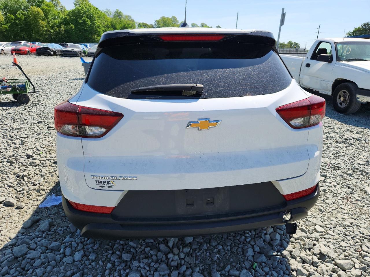 2025 CHEVROLET TRAILBLAZER LS photo 16