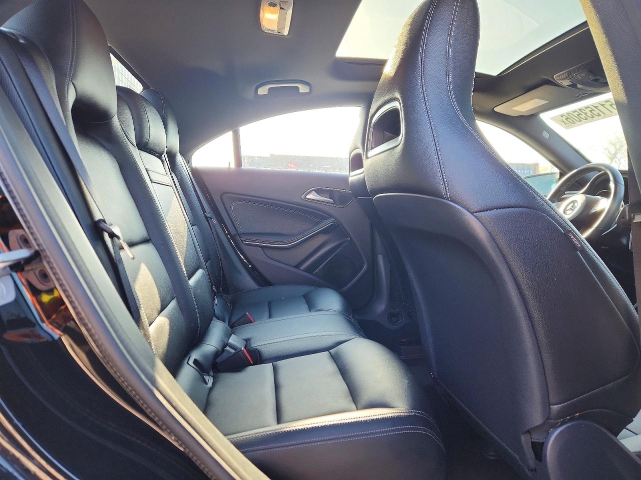 2016 MERCEDES-BENZ CLA 250 4MATIC photo 28