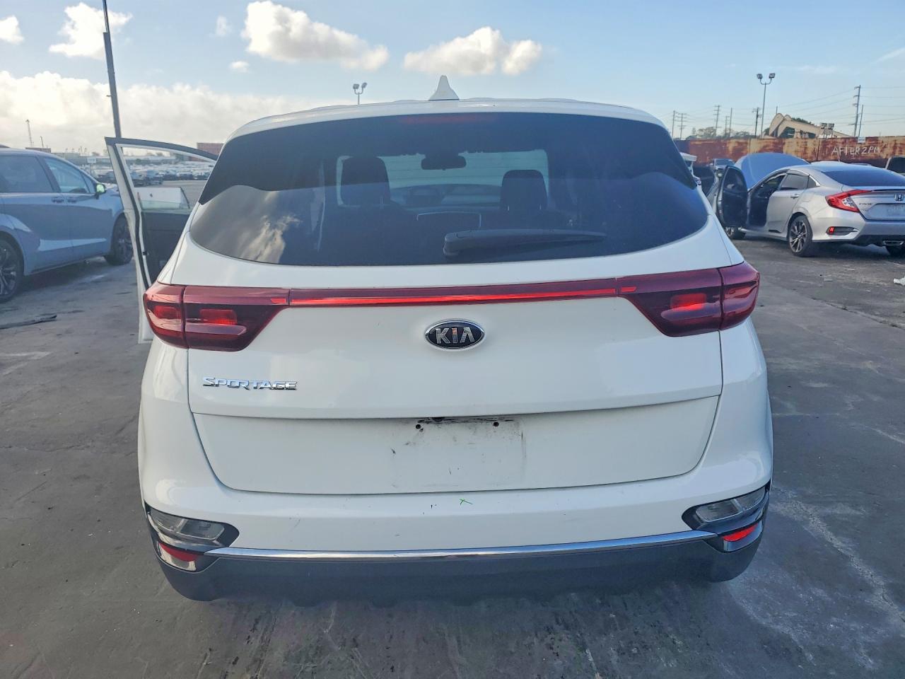 2020 KIA SPORTAGE LX photo 11