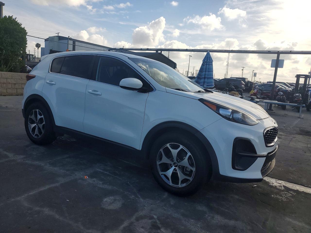 2020 KIA SPORTAGE LX photo 7