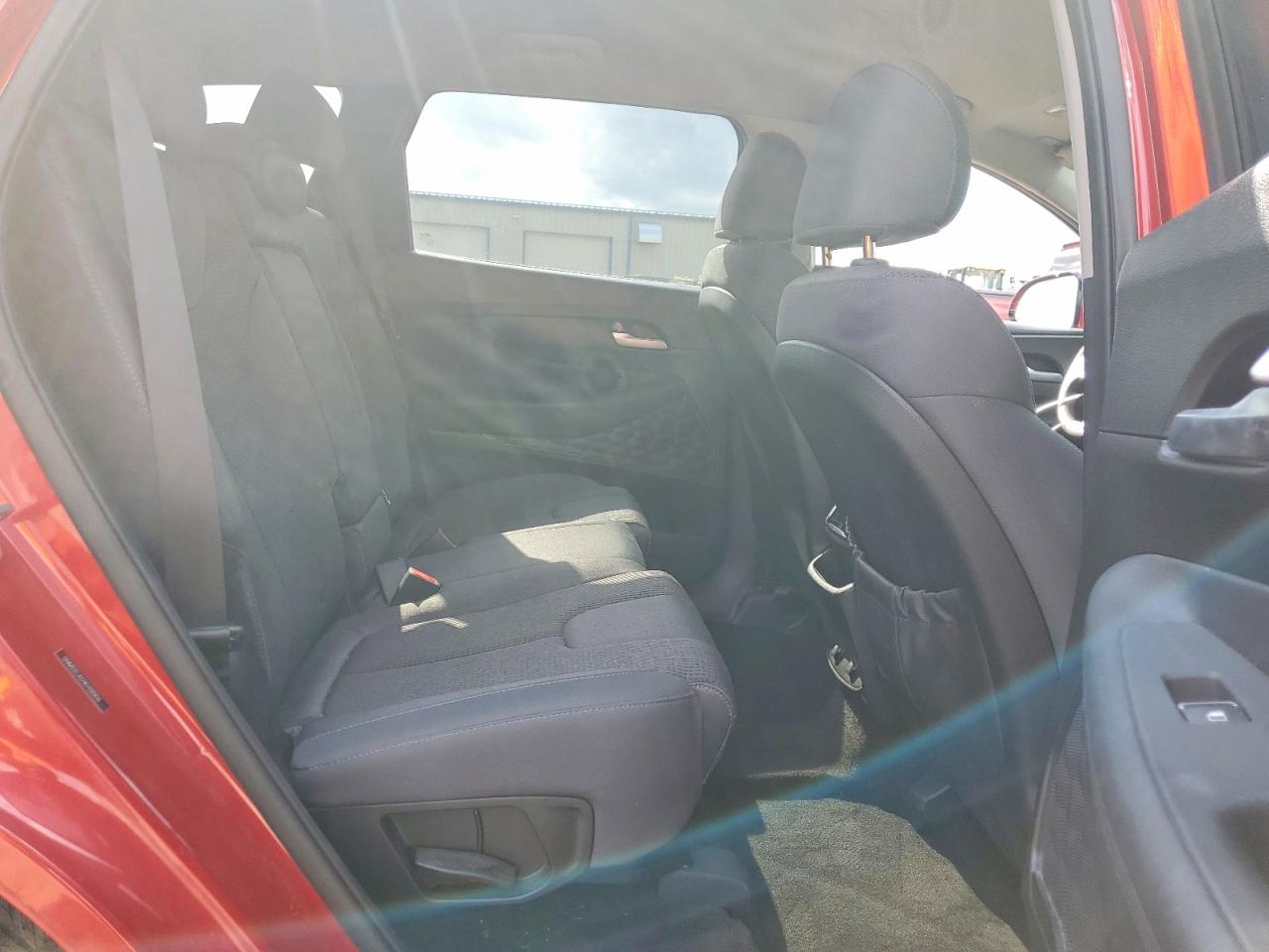 2019 HYUNDAI SANTA FE SEL 2.4L photo 11