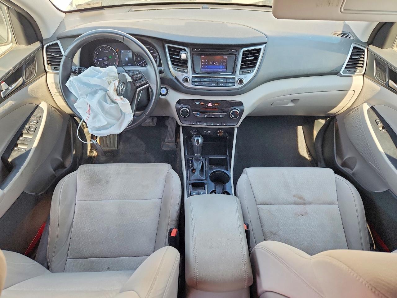 2016 HYUNDAI TUCSON SPORT photo 15