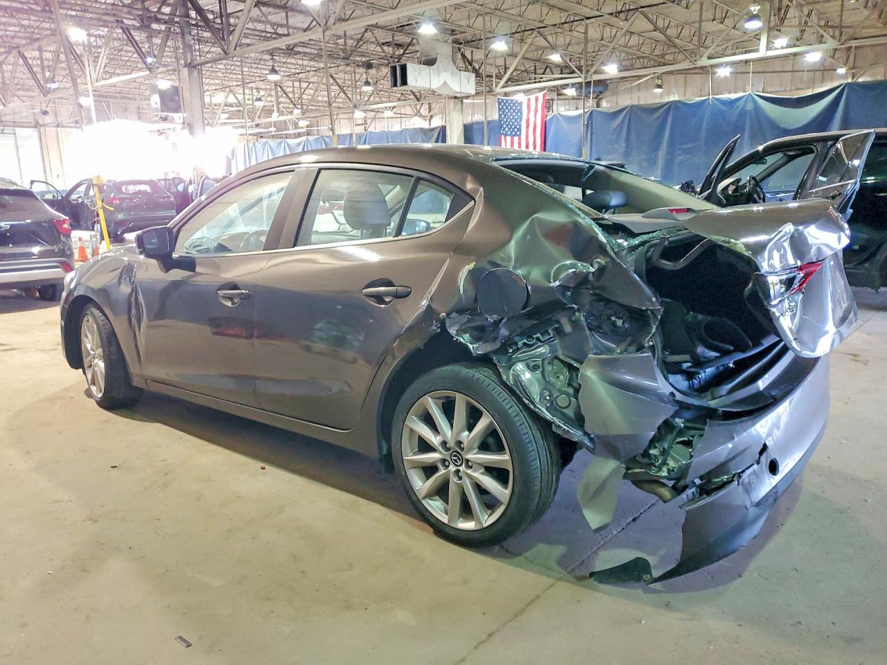 2017 MAZDA 3 TOURING photo 4