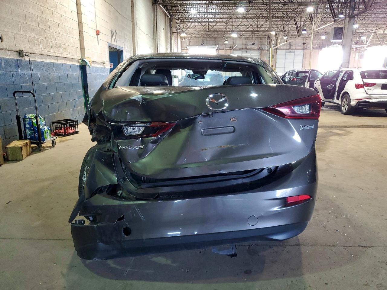 2017 MAZDA 3 TOURING photo 16