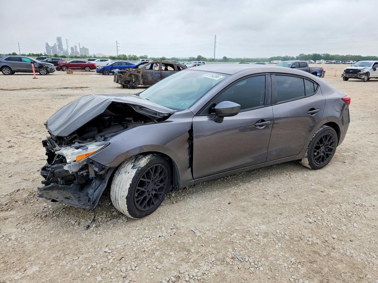 2018 MAZDA 3