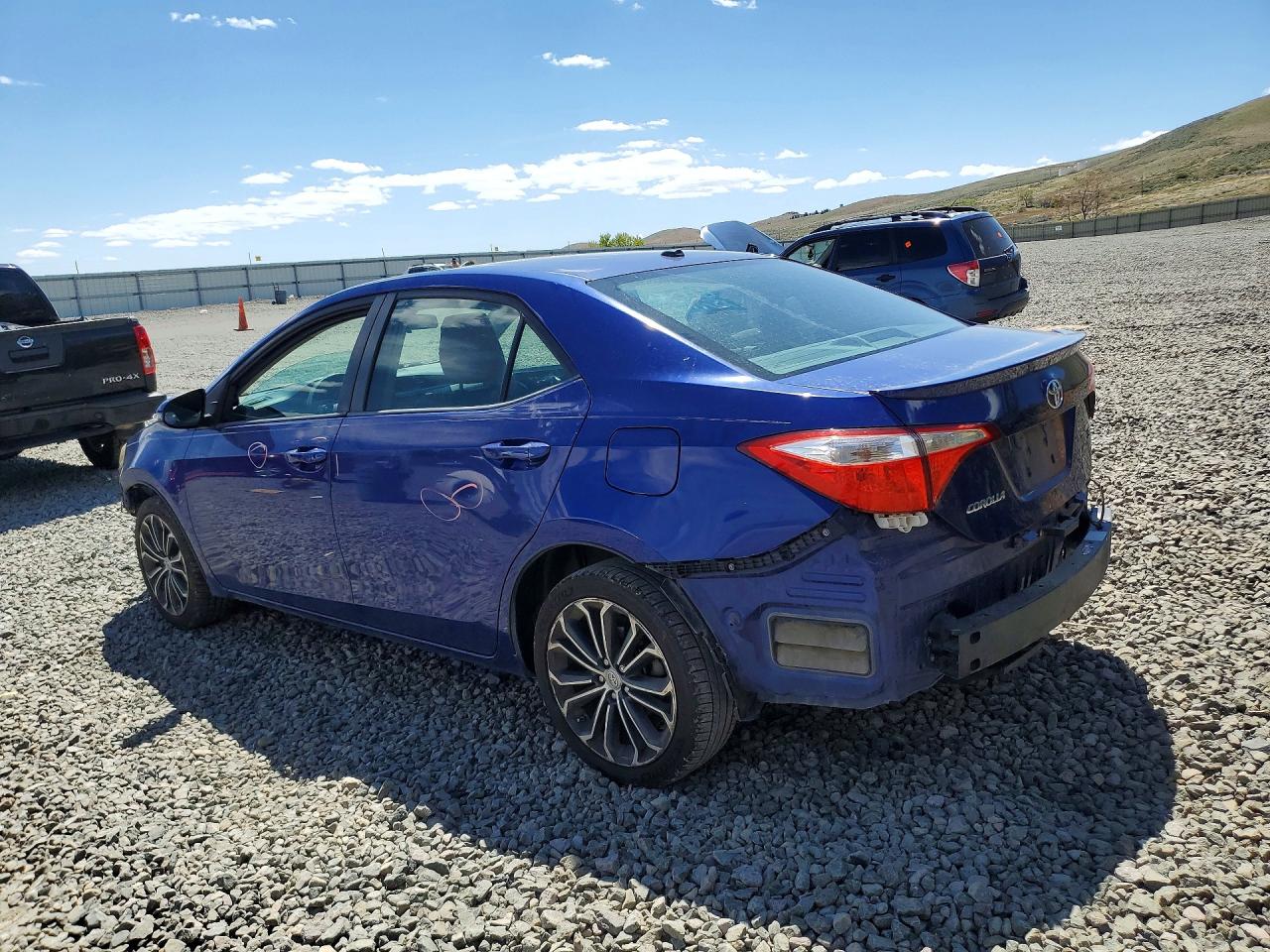 2014 TOYOTA COROLLA S PLUS photo 3