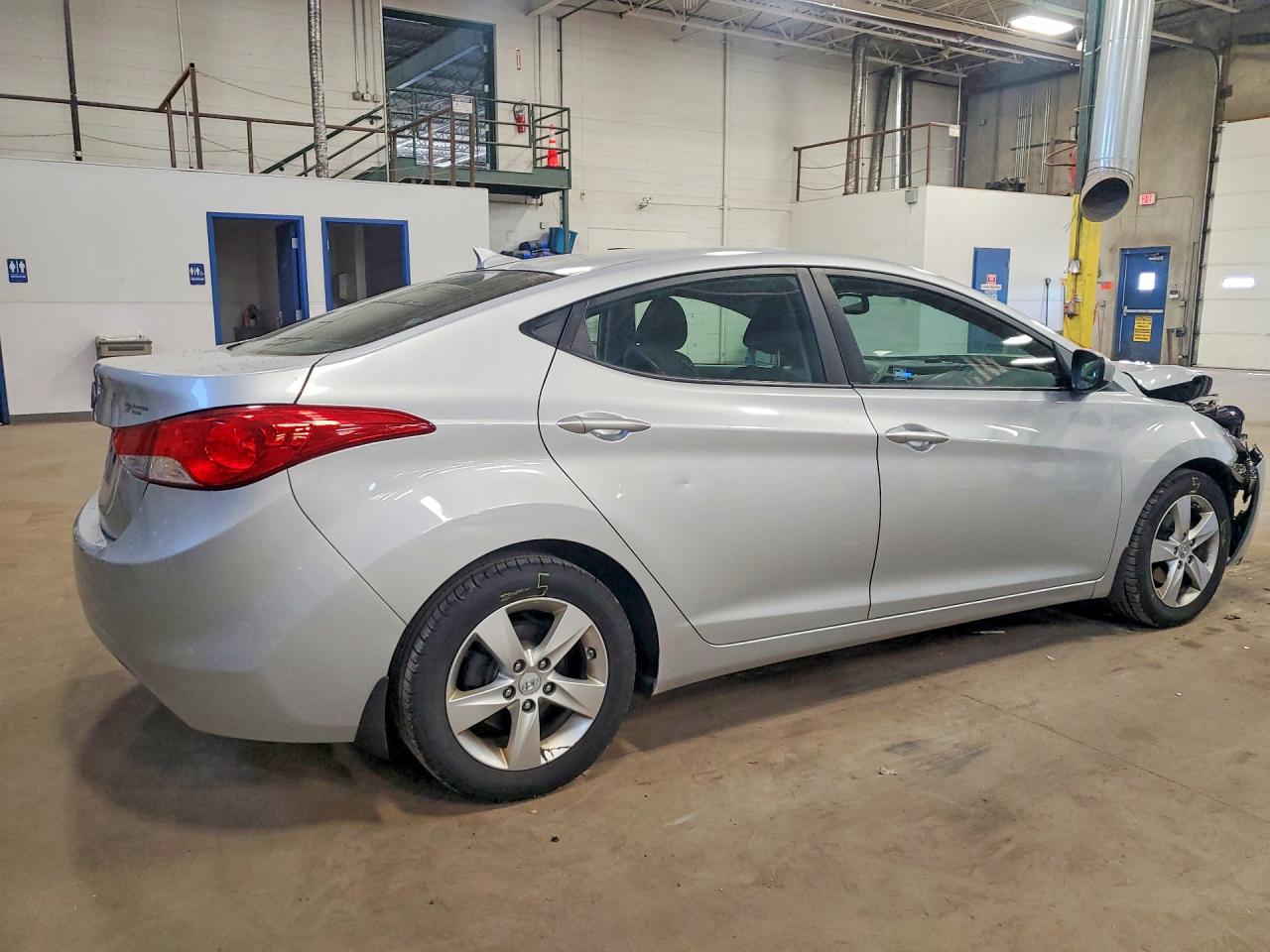 2013 HYUNDAI ELANTRA GLS photo 5