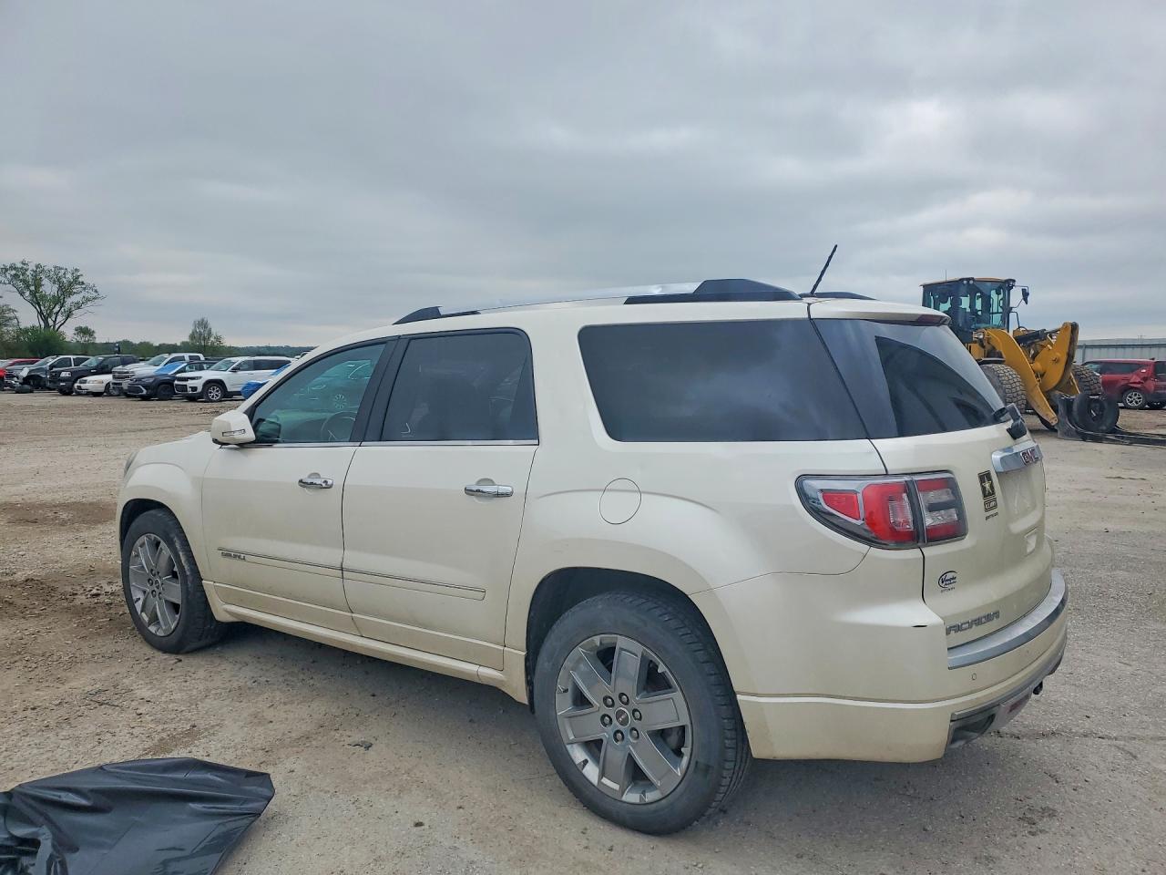 2014 GMC ACADIA DENALI photo 3