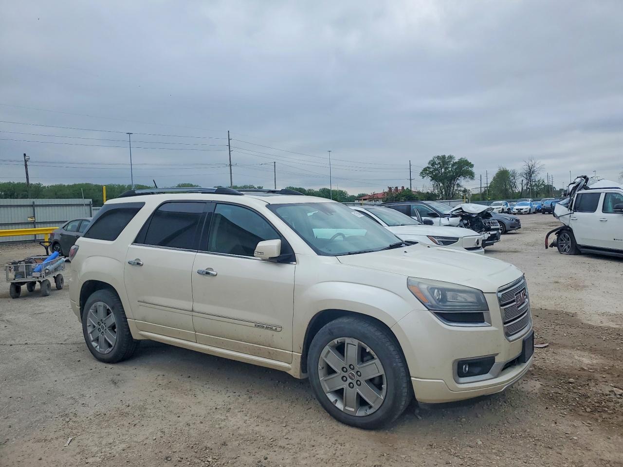 2014 GMC ACADIA DENALI photo 7