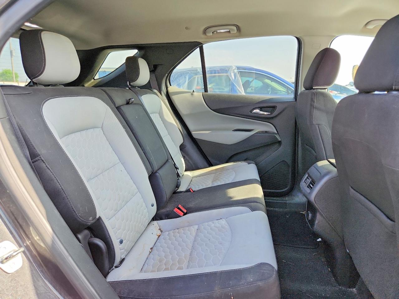 2018 CHEVROLET EQUINOX LT photo 21