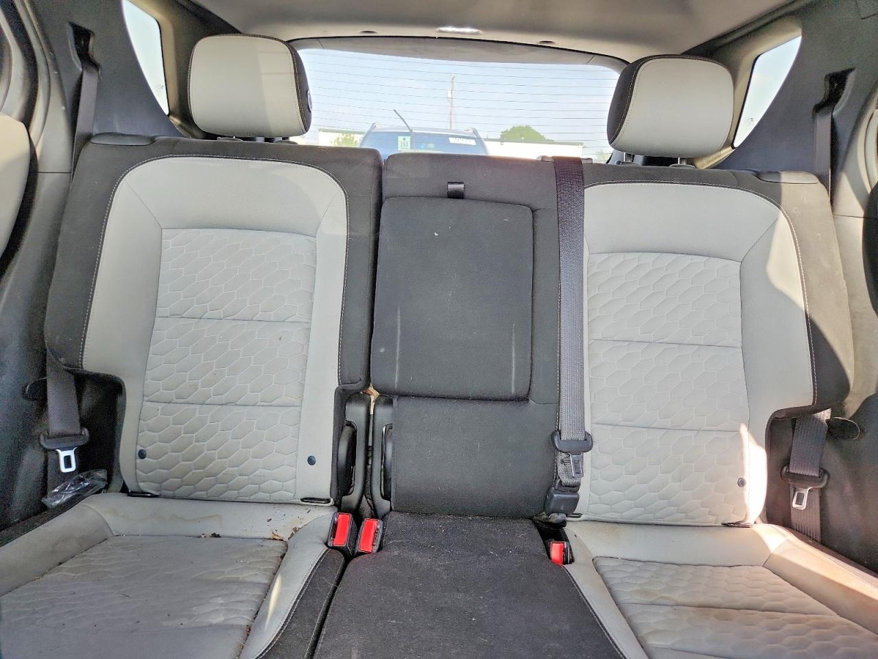 2018 CHEVROLET EQUINOX LT photo 19