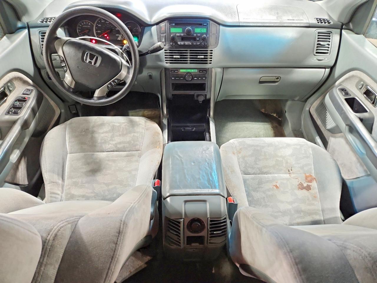 2004 HONDA PILOT EX photo 15