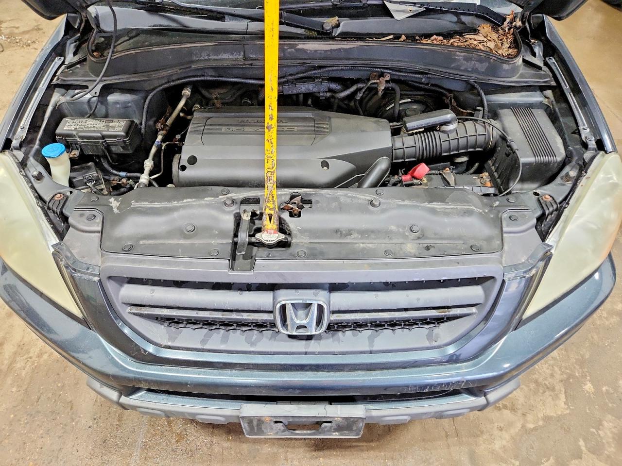 2004 HONDA PILOT EX photo 23