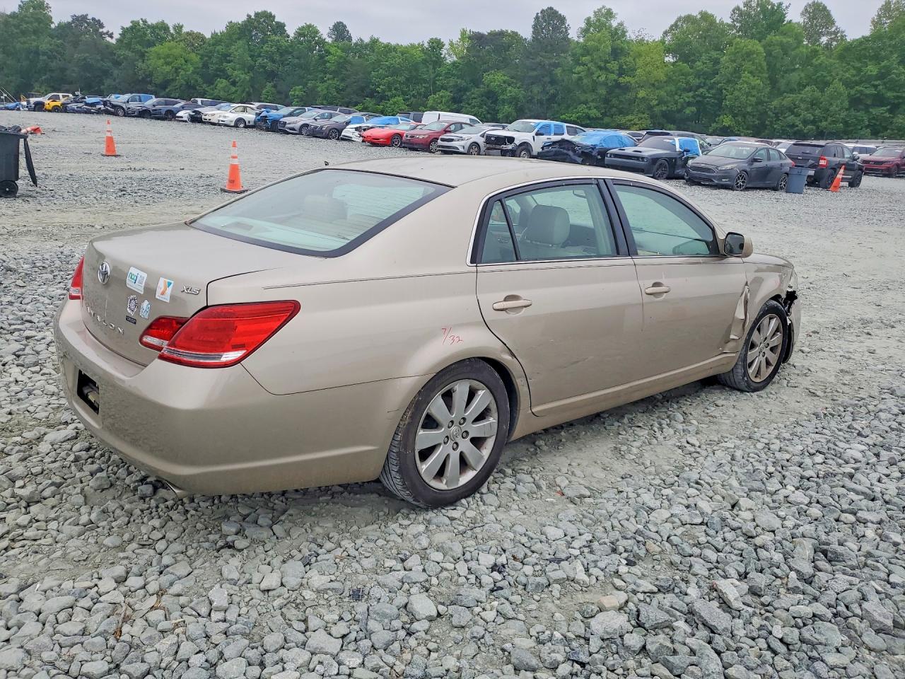 2006 TOYOTA AVALON XLS photo 5