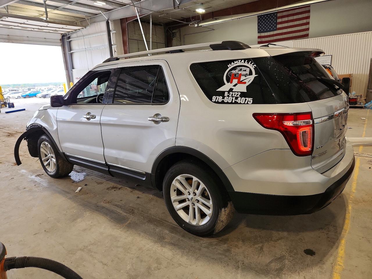 2015 FORD EXPLORER photo 3