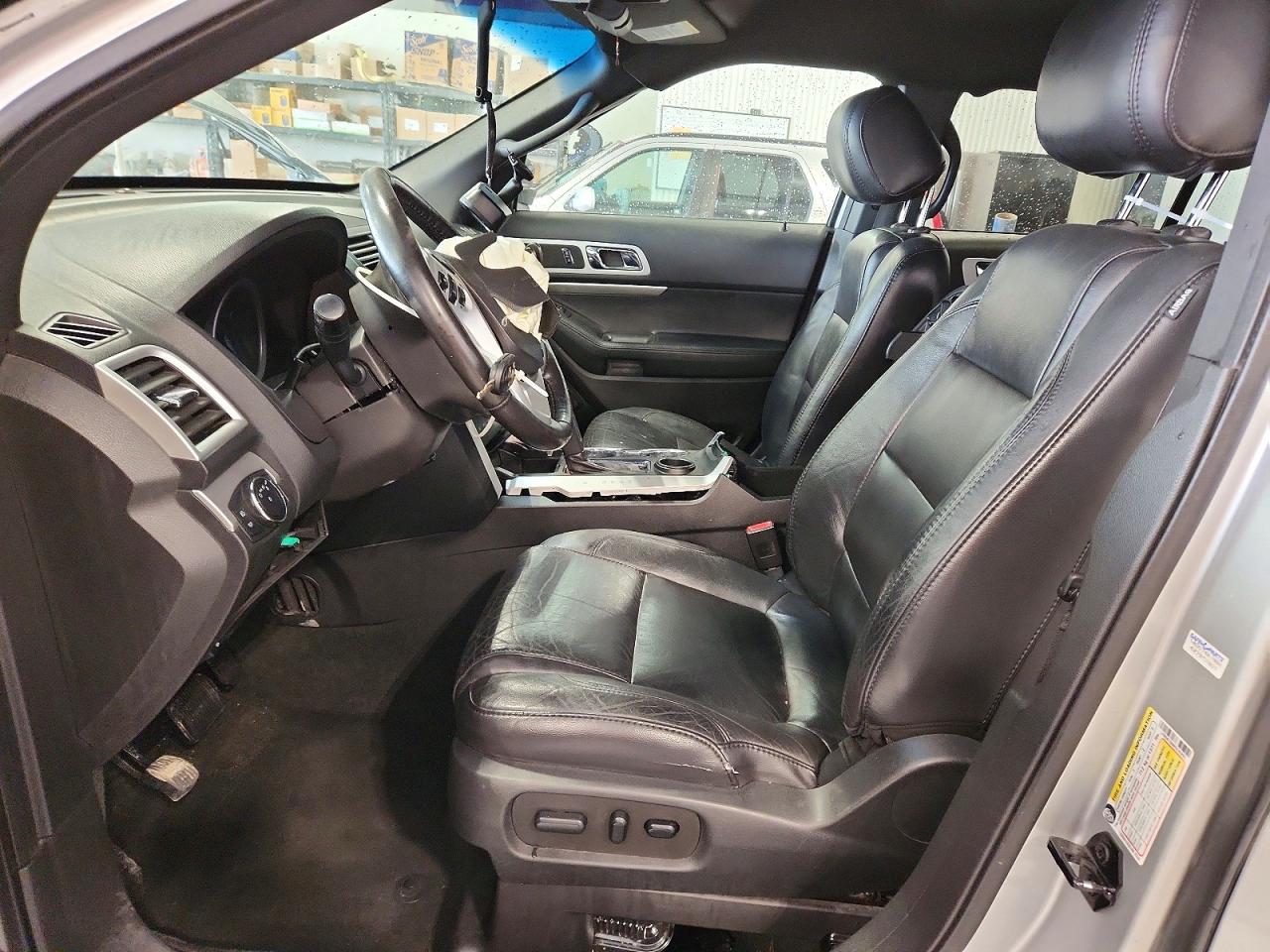 2015 FORD EXPLORER photo 13