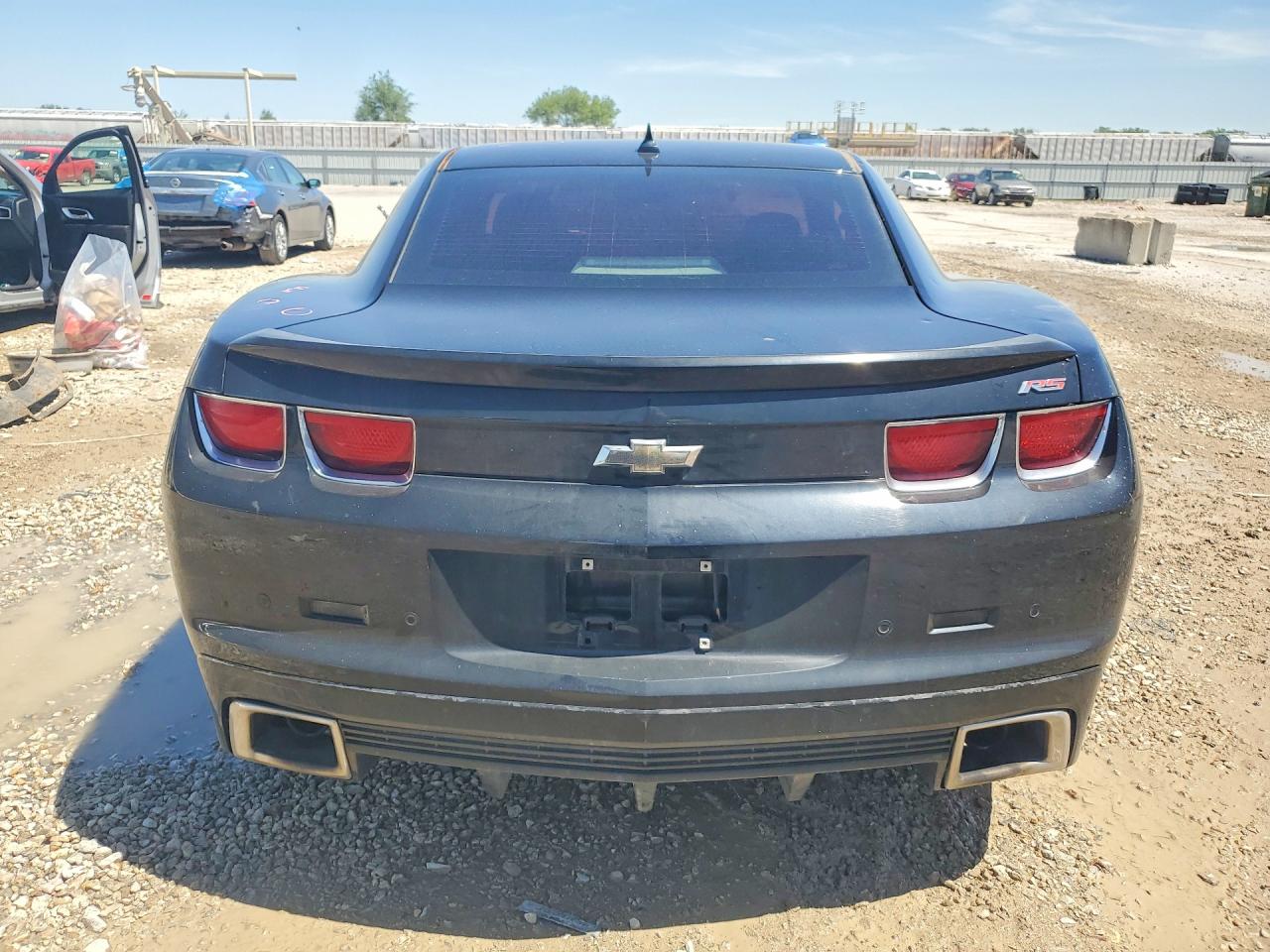 2011 CHEVROLET CAMARO LT photo 11