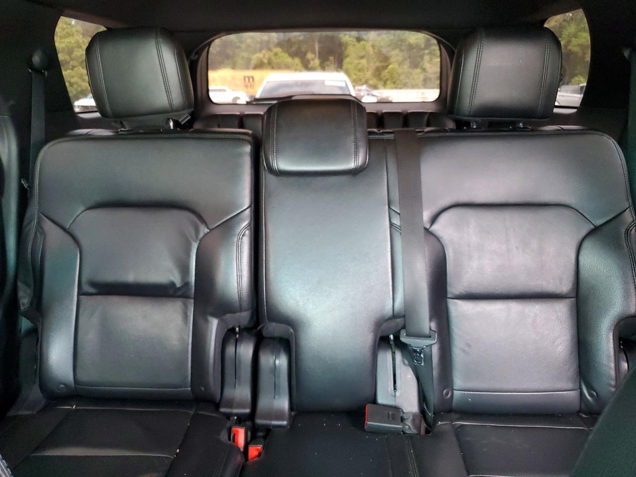 2016 FORD EXPLORER XLT photo 10