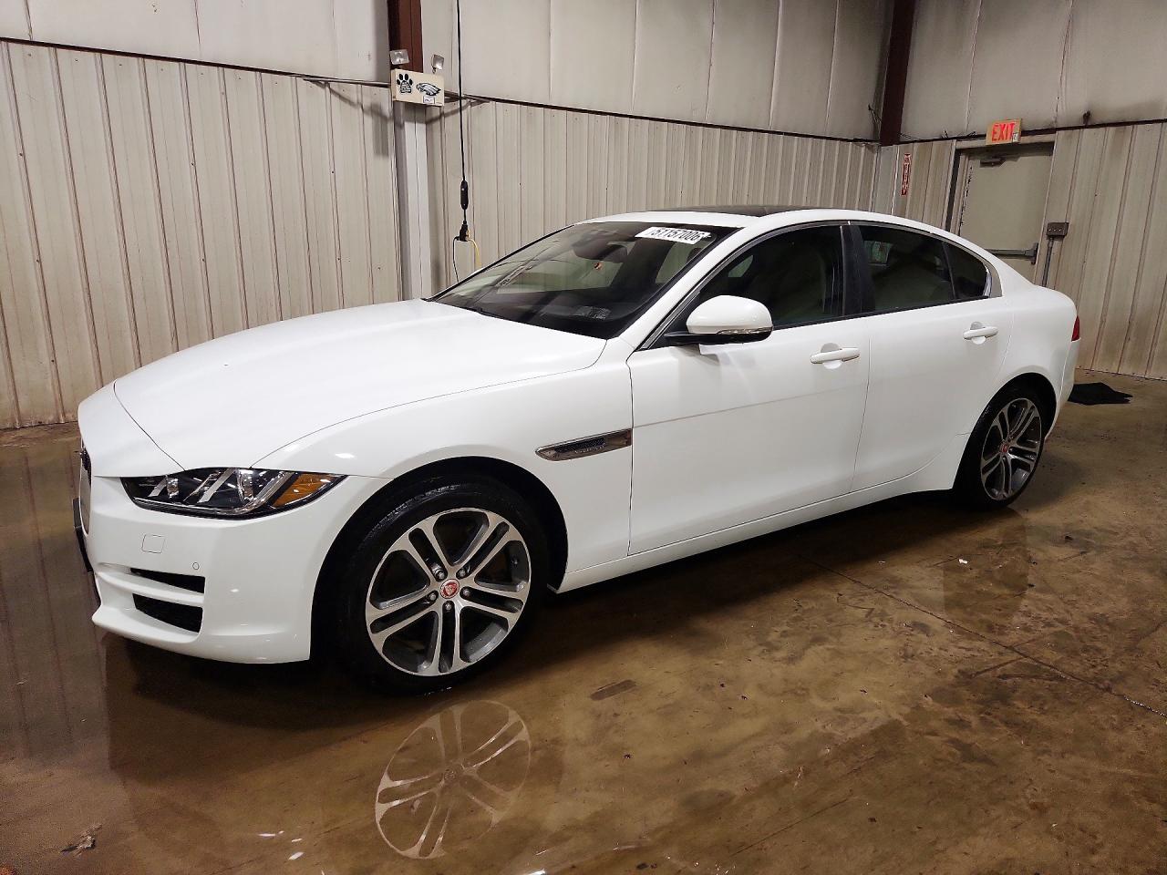 2017 JAGUAR XE