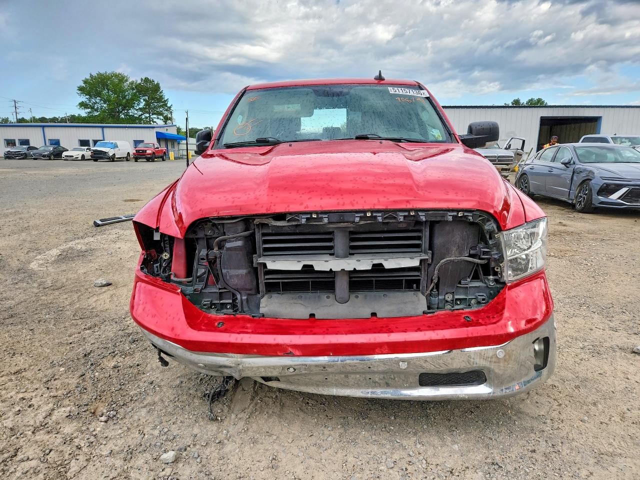 2017 RAM 1500 SLT photo 13