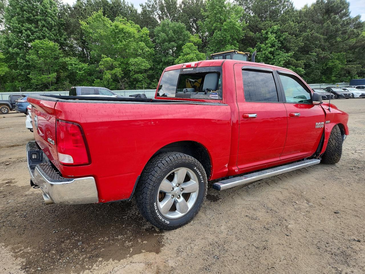 2017 RAM 1500 SLT photo 7