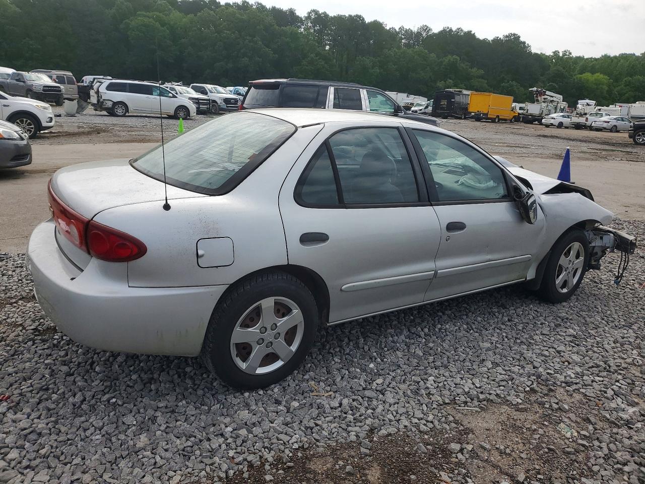 2004 CHEVROLET CAVALIER LS photo 3