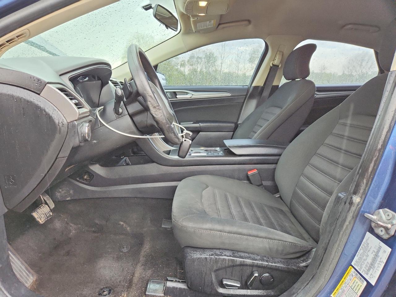 2018 FORD FUSION SE photo 19