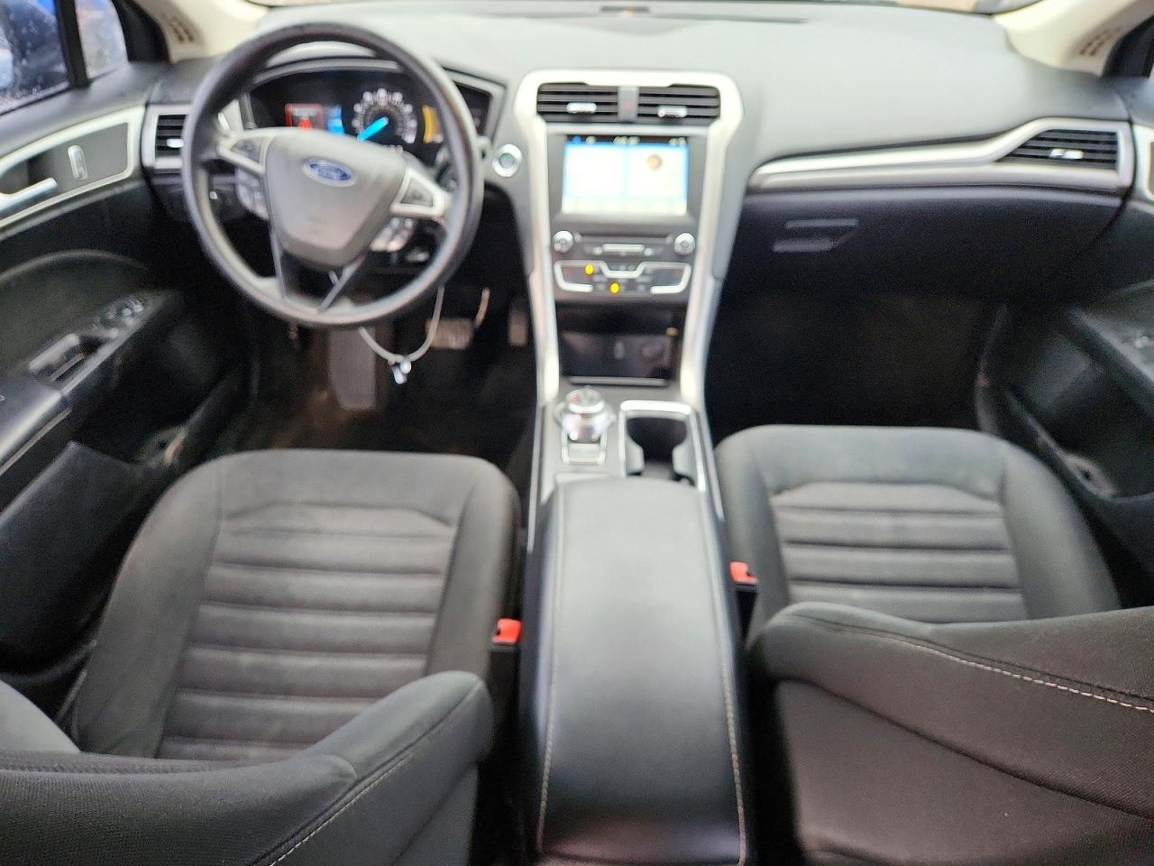 2018 FORD FUSION SE photo 22