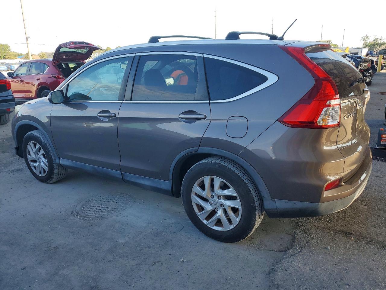 2015 HONDA CR-V EX photo 2