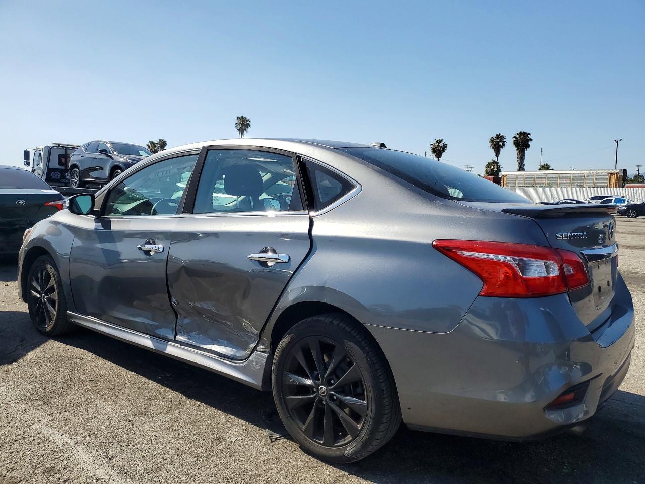 2017 NISSAN SENTRA SR photo 3