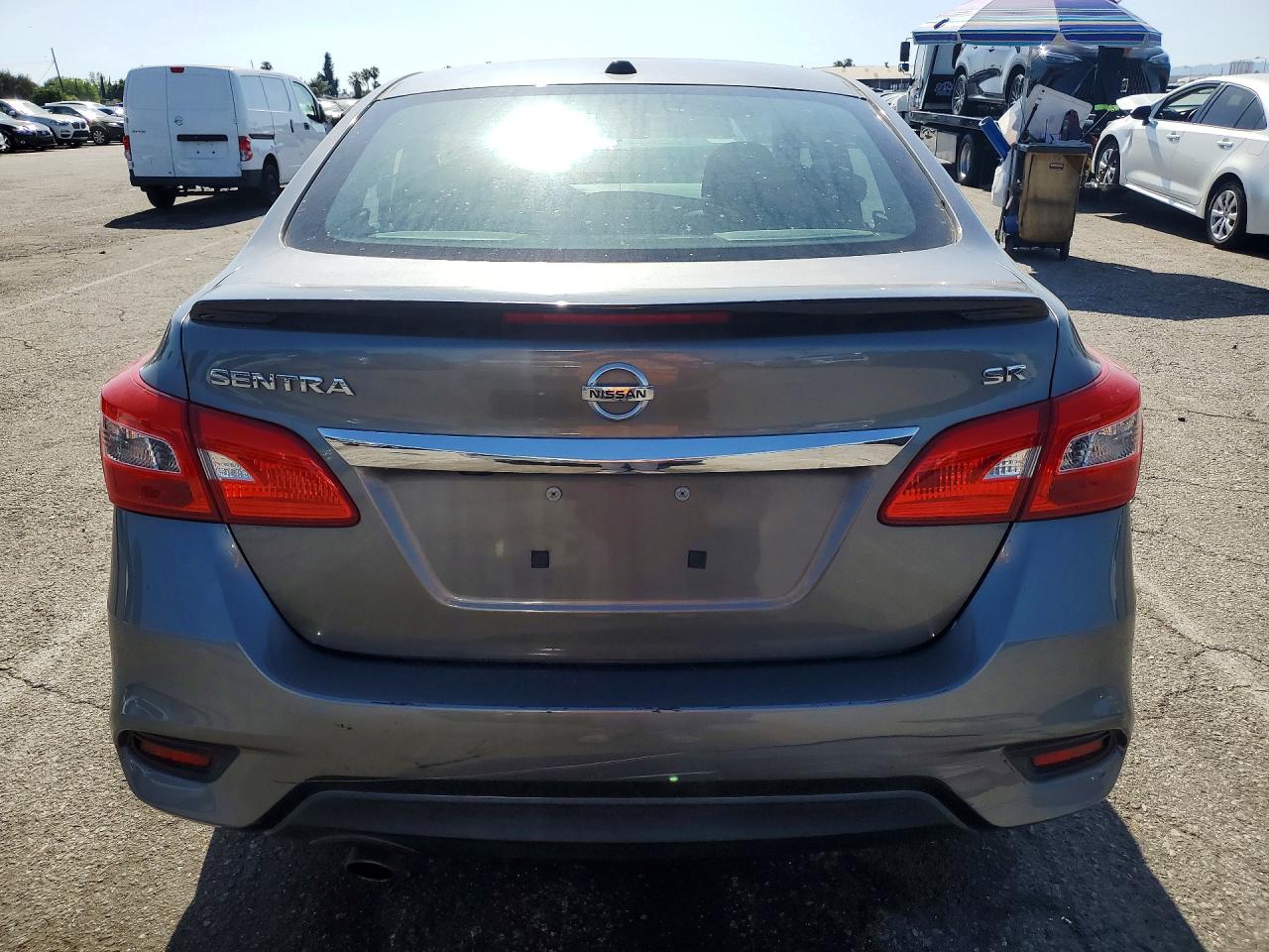 2017 NISSAN SENTRA SR photo 11