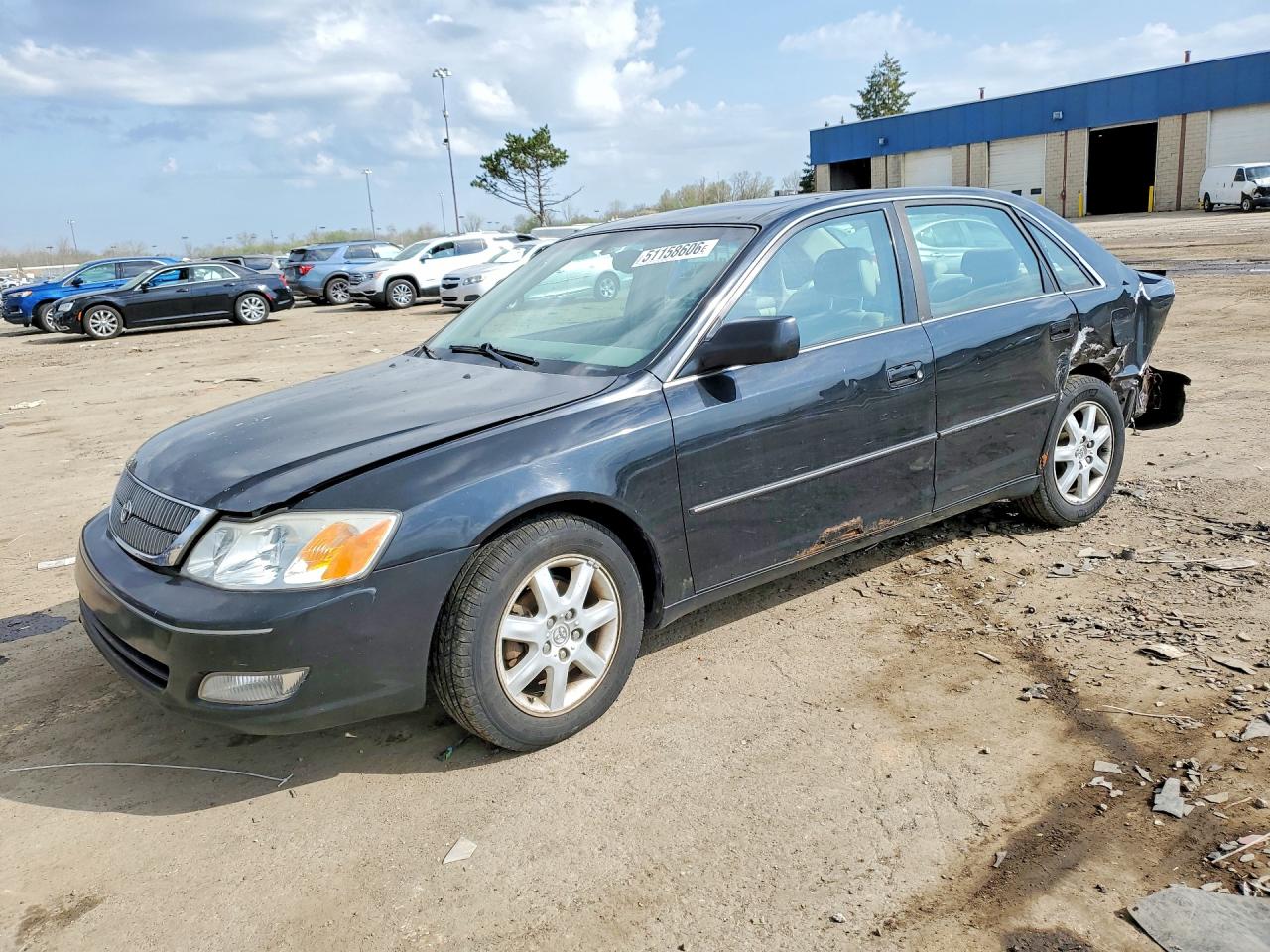 2000 TOYOTA AVALON