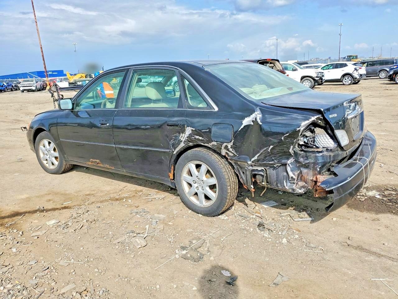 2000 TOYOTA AVALON XLS photo 4