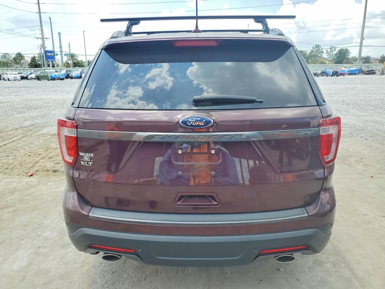 2018 FORD EXPLORER XLT photo 6