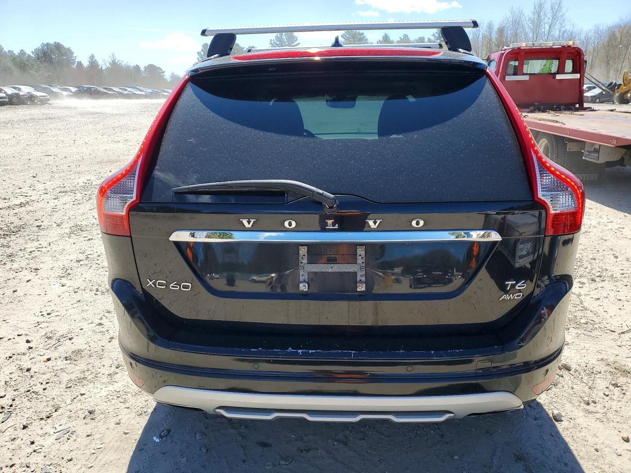 2017 VOLVO XC60 T6 DYNAMIC photo 6