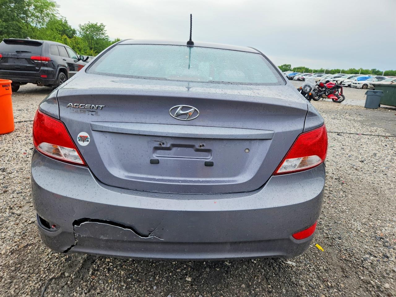 2017 HYUNDAI ACCENT SE photo 16