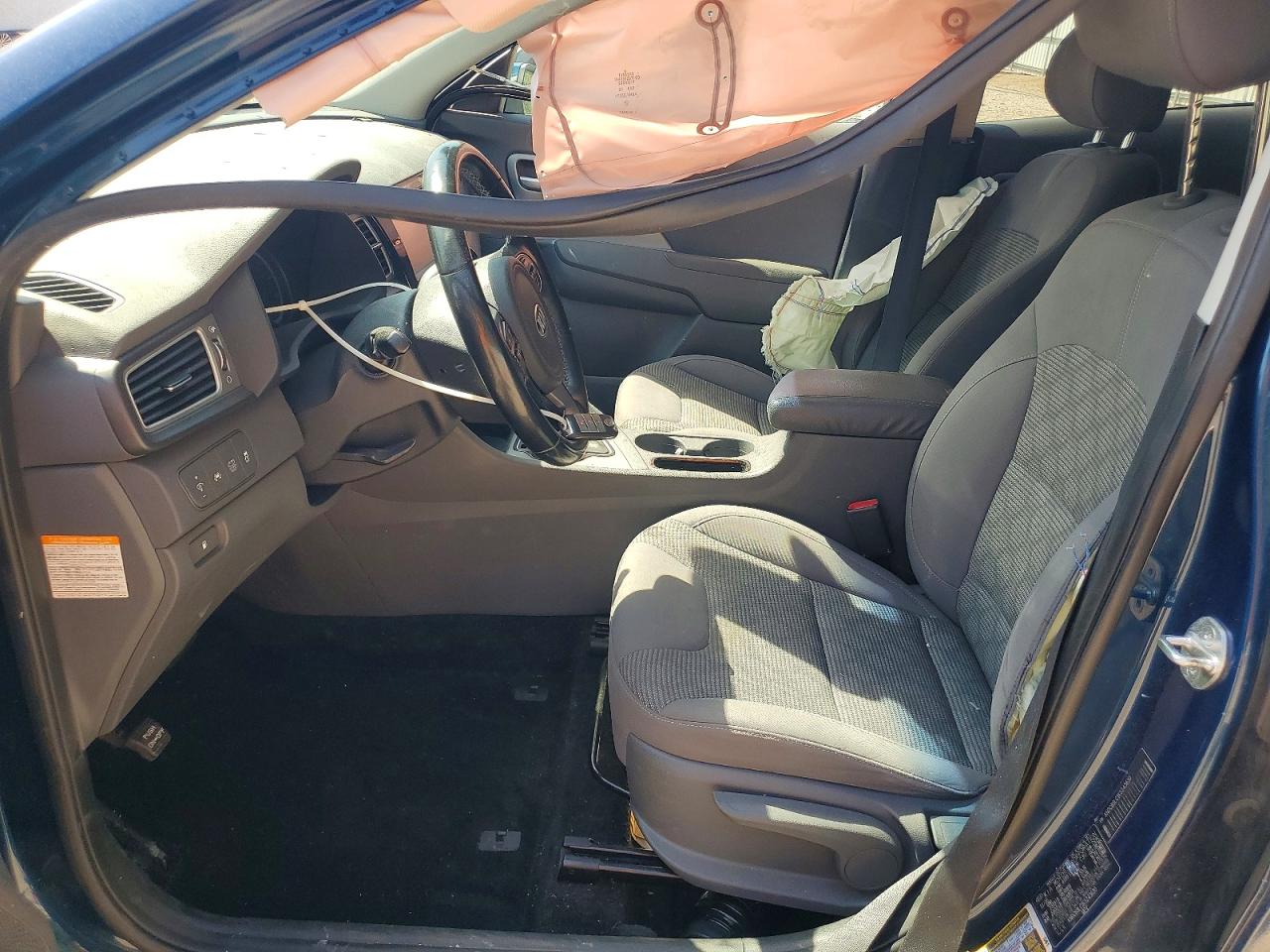 2019 KIA NIRO LX photo 19