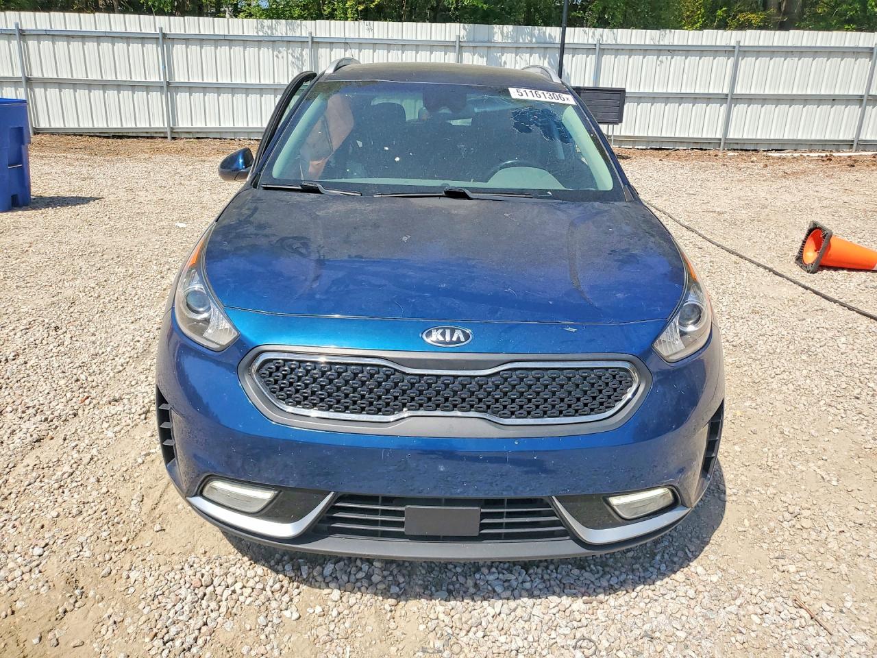 2019 KIA NIRO LX photo 13