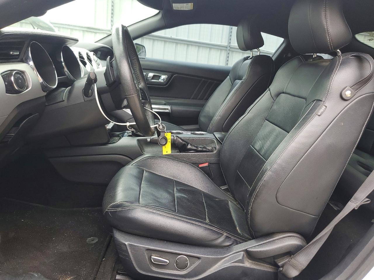 2015 FORD MUSTANG GT photo 19