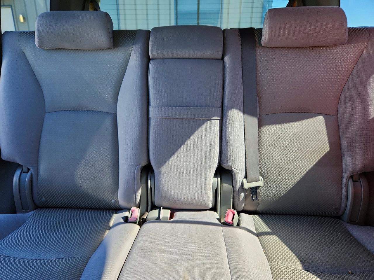 2005 TOYOTA HIGHLANDER LIMITED photo 19
