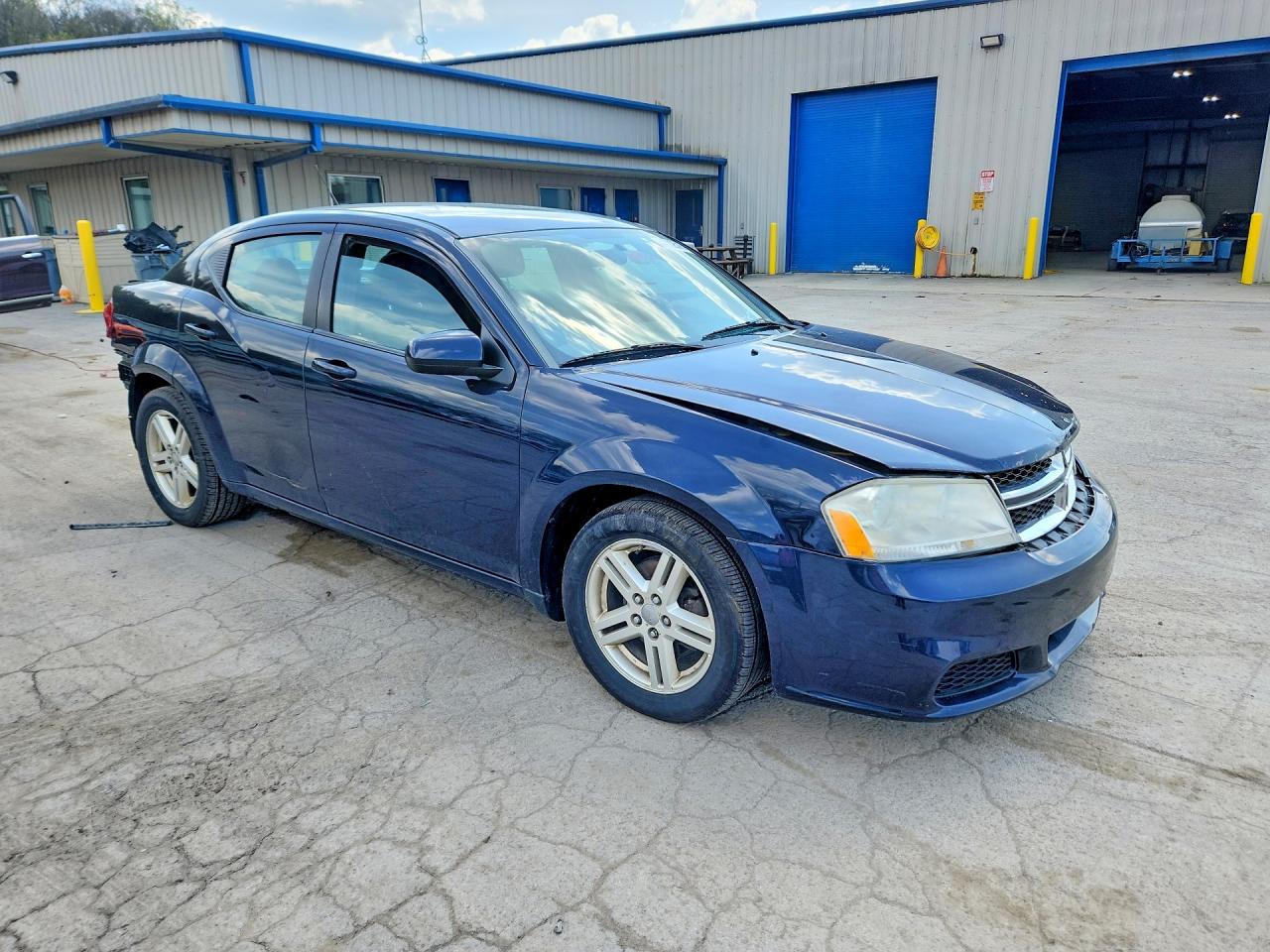 2011 DODGE AVENGER MAINSTREET photo 10