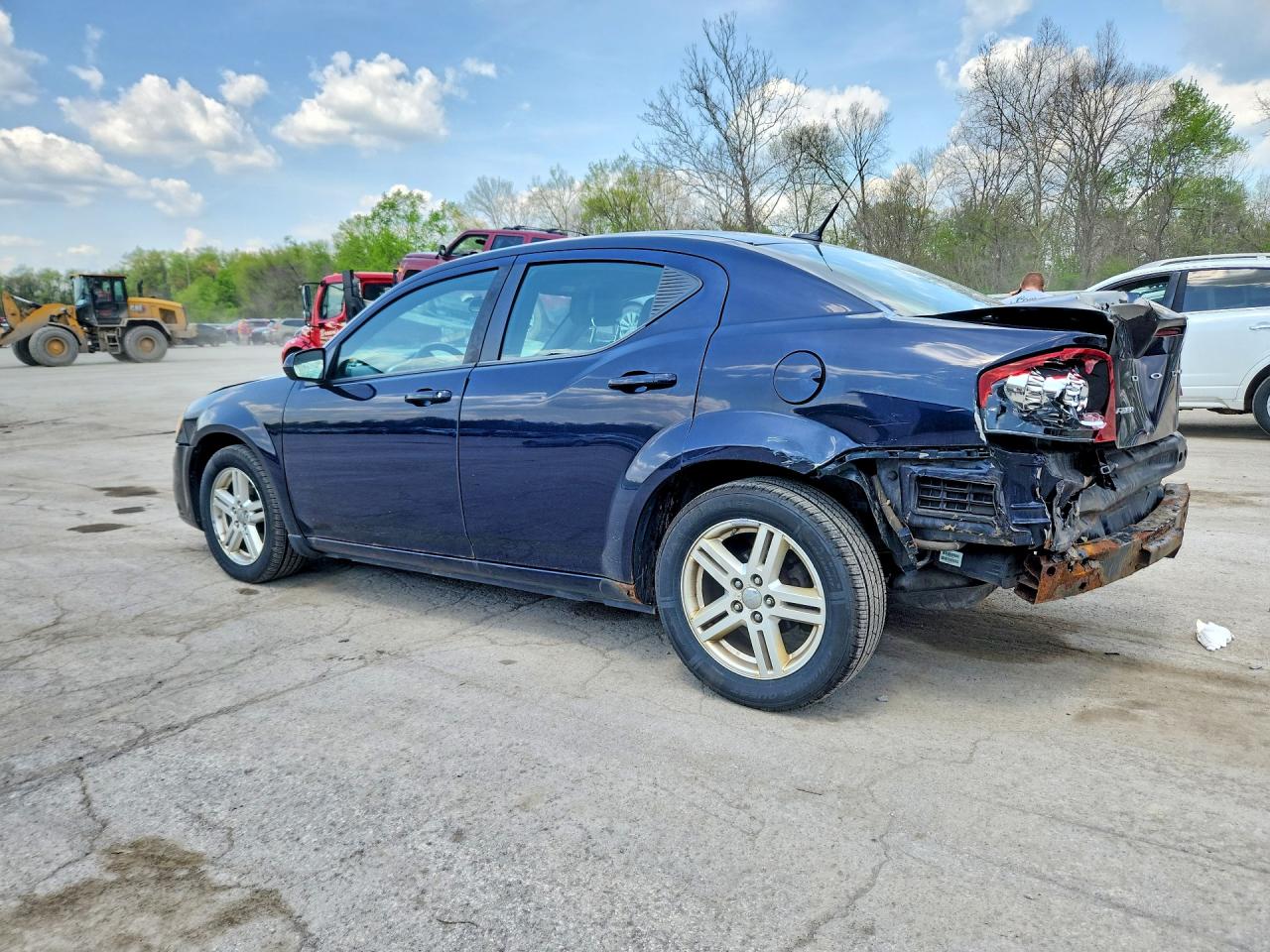 2011 DODGE AVENGER MAINSTREET photo 4